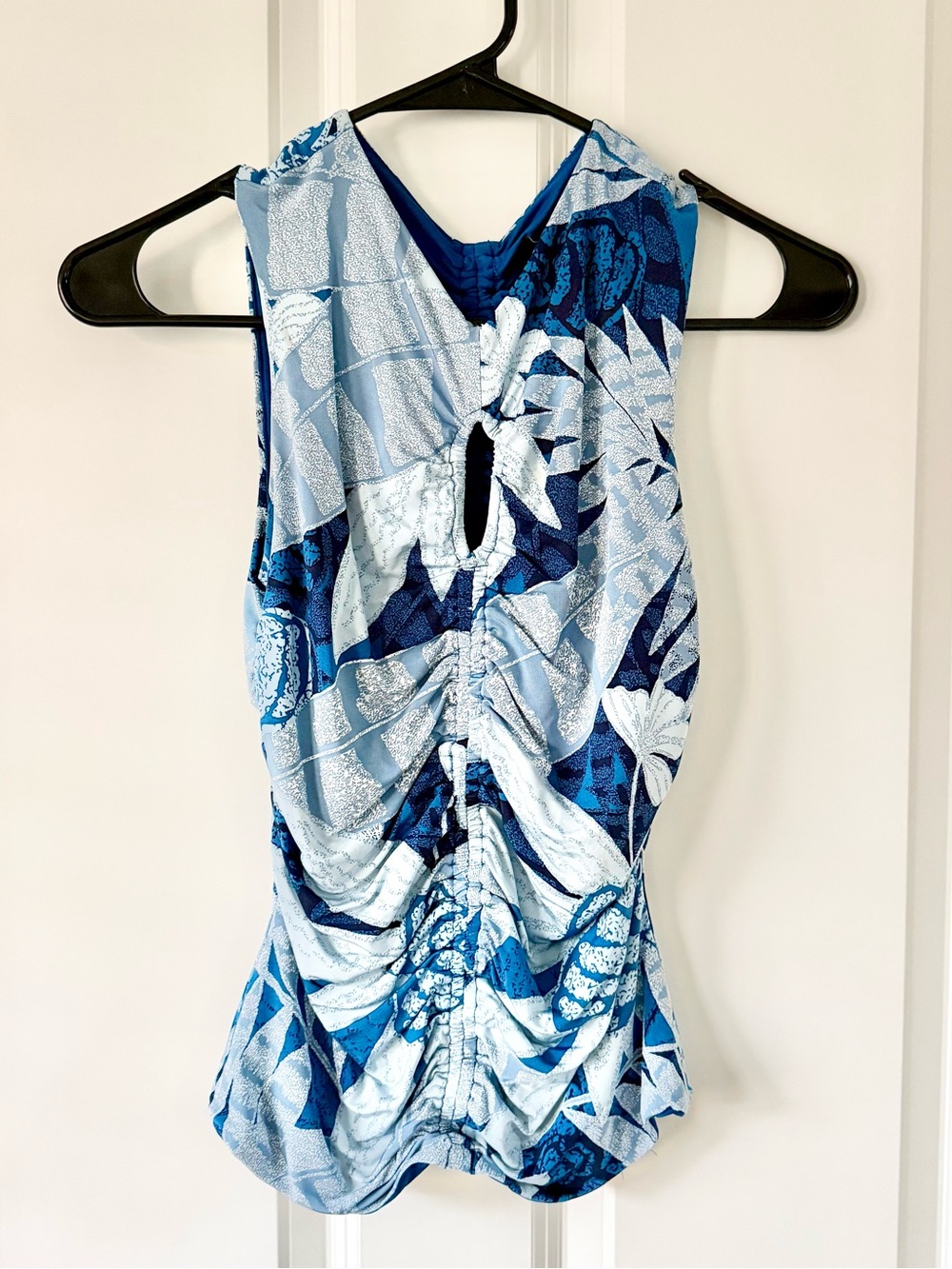 White House Black Market Blue Floral Blouse NEW